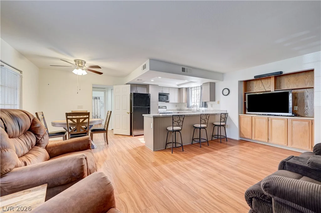 101 Luna, Las Vegas, NV 89145