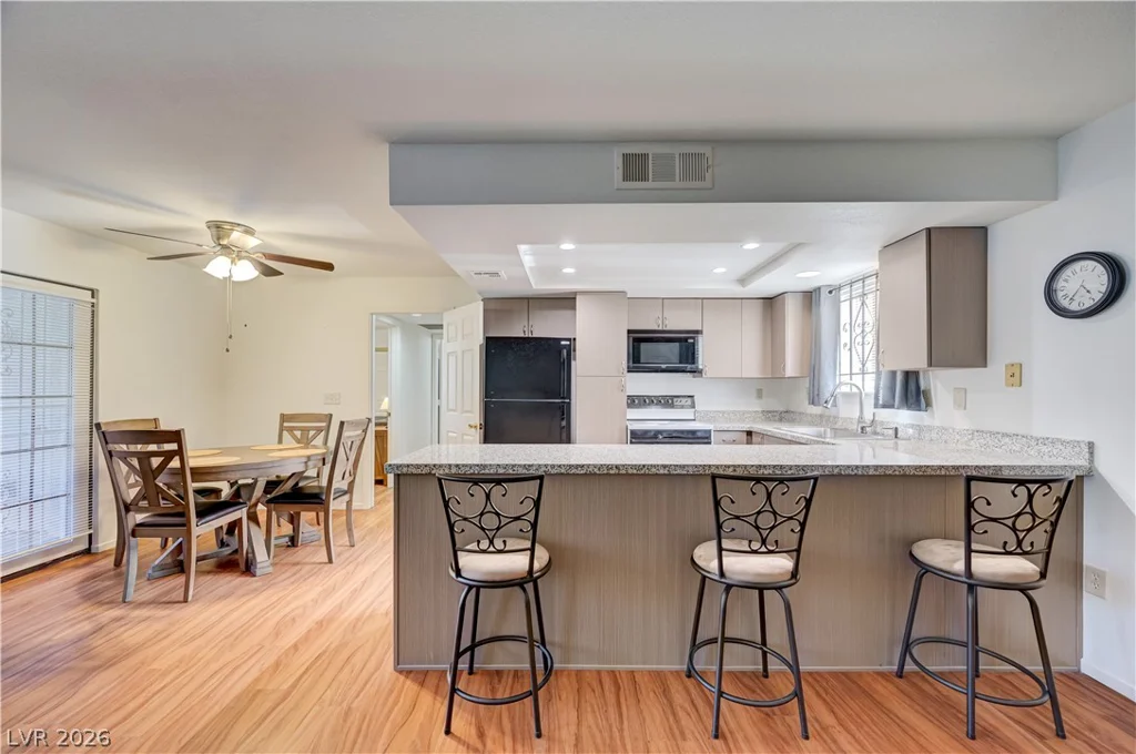 101 Luna, Las Vegas, NV 89145