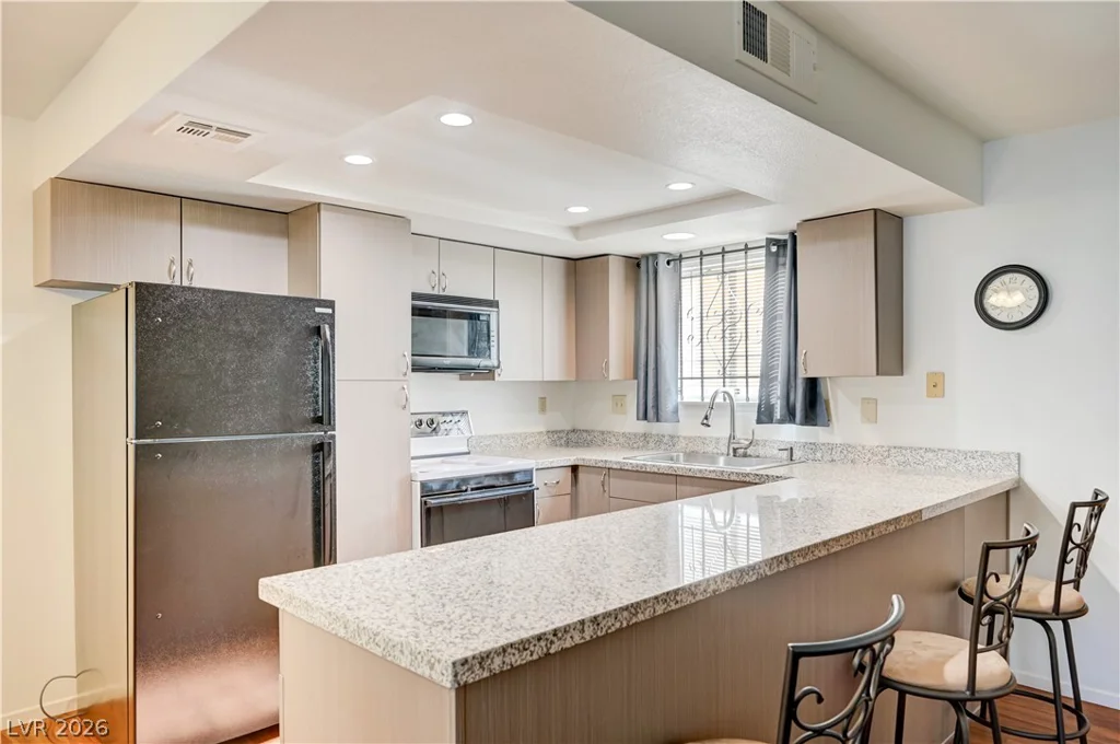 101 Luna, Las Vegas, NV 89145