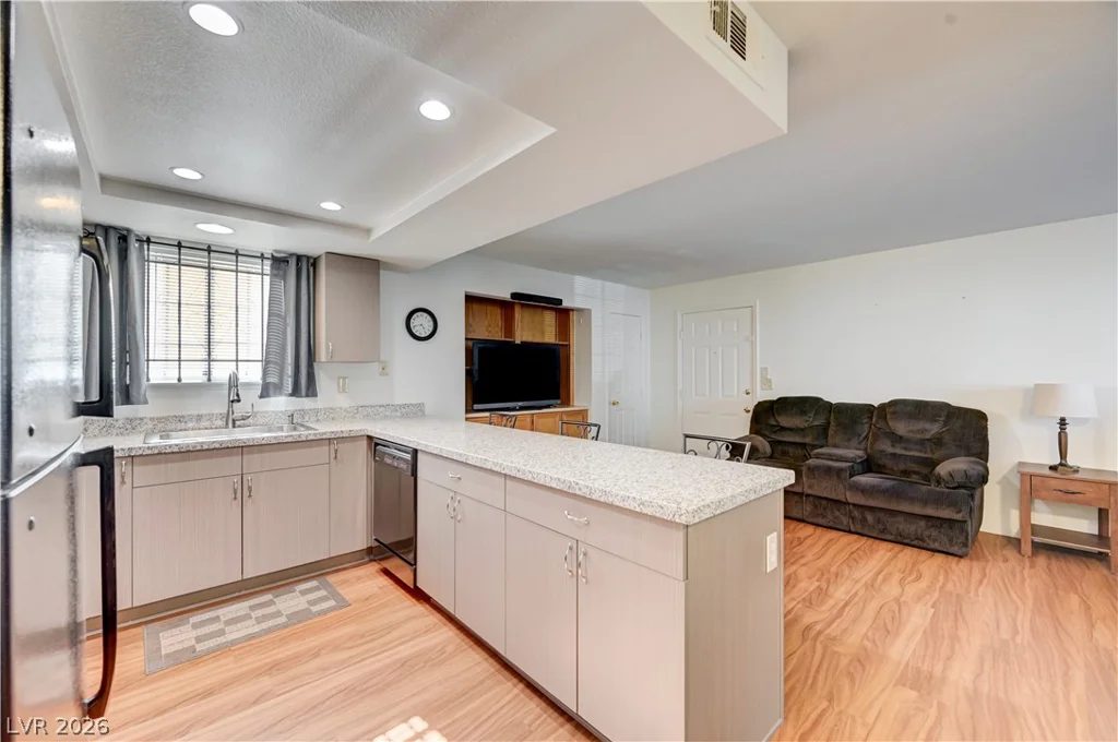 101 Luna, Las Vegas, NV 89145