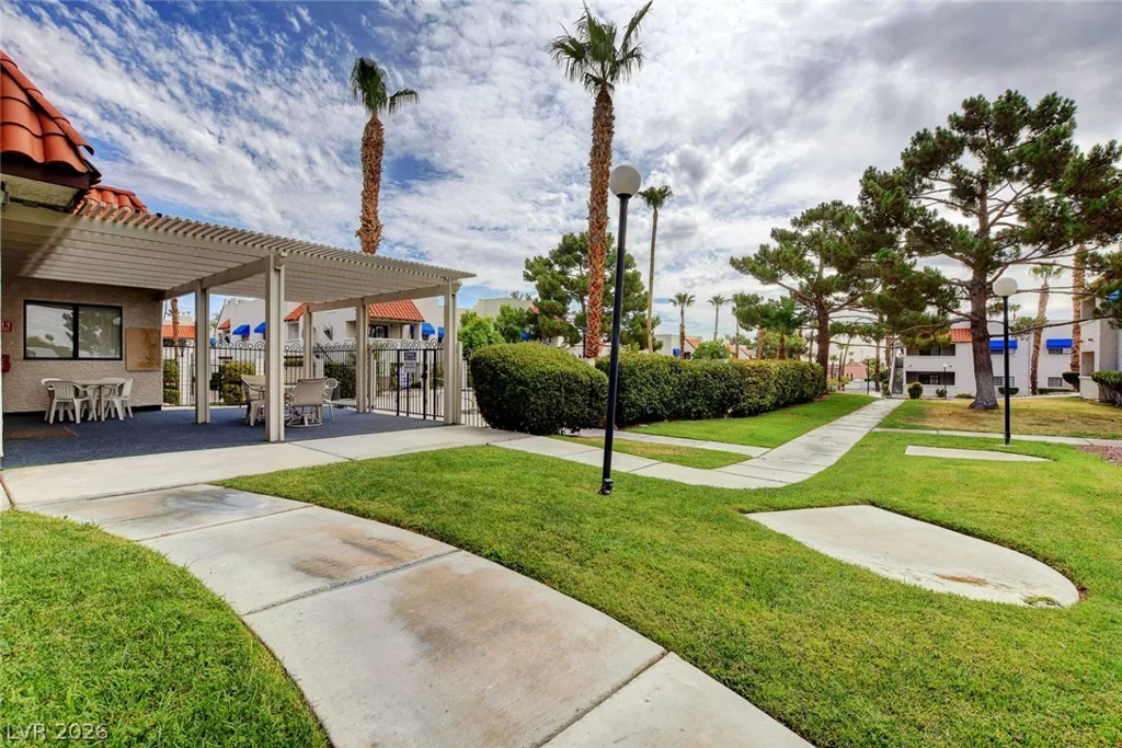 101 Luna, Las Vegas, NV 89145