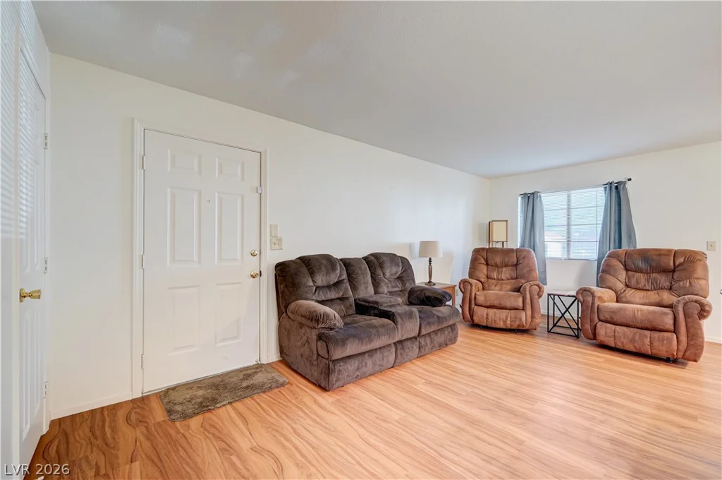 101 Luna, Las Vegas, NV 89145