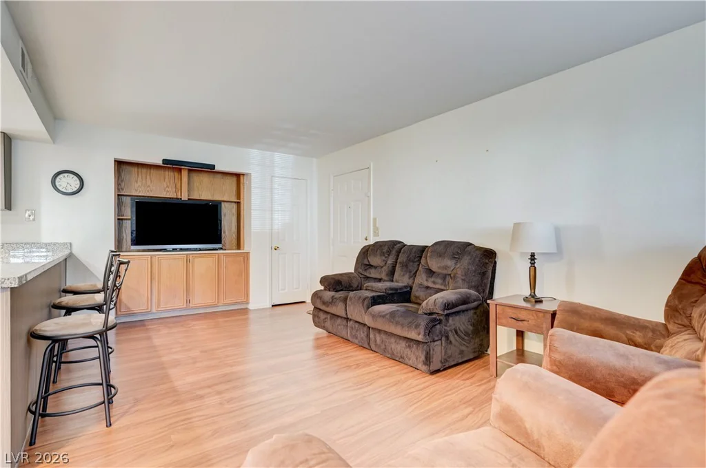 101 Luna, Las Vegas, NV 89145
