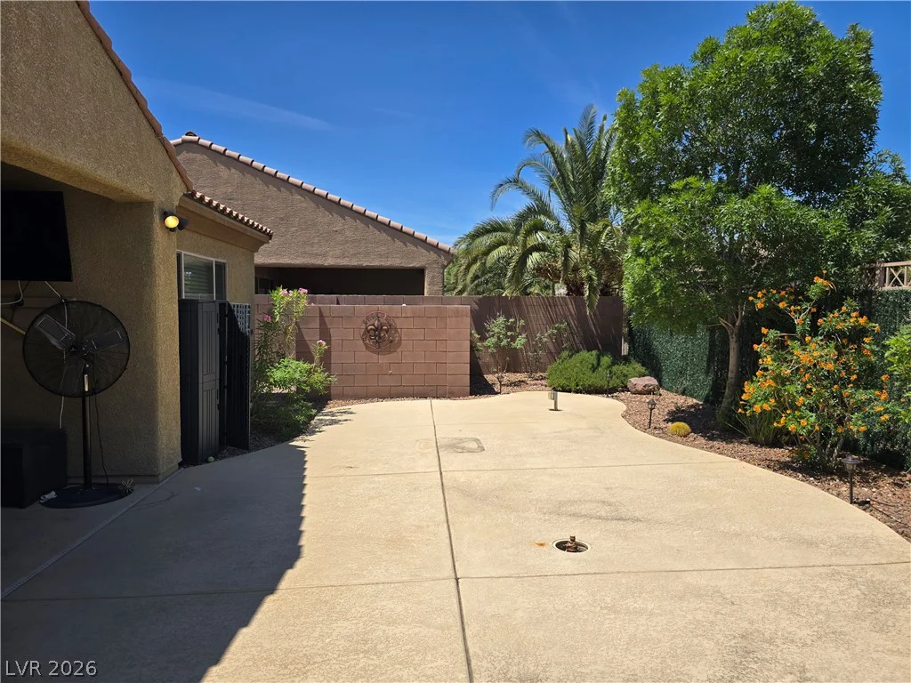 5992 Quintillion, Las Vegas, NV 89122