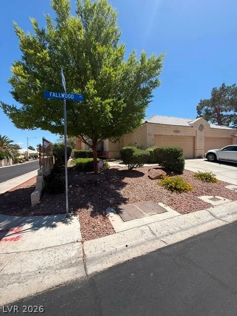 436 Fallwood, Las Vegas, NV 89107