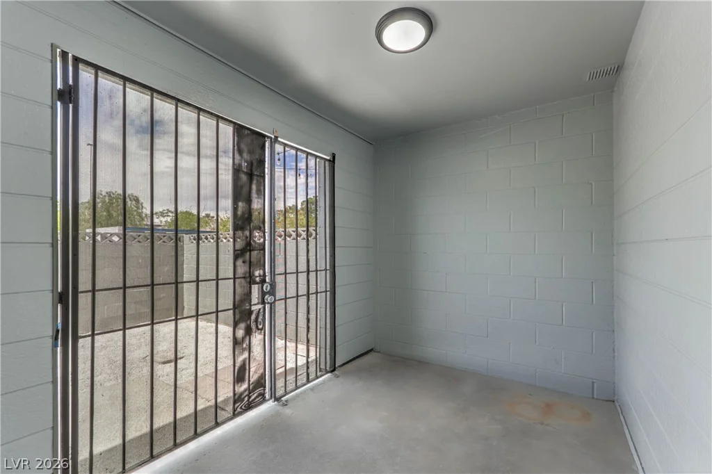 809 Cartier, North Las Vegas, NV 89030