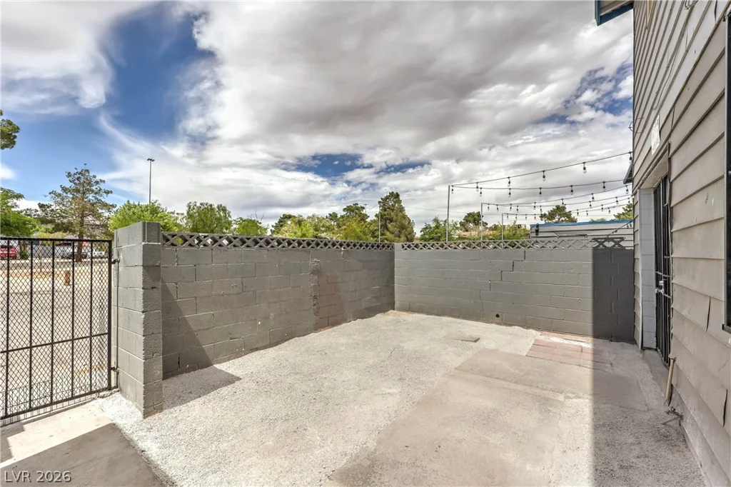 809 Cartier, North Las Vegas, NV 89030