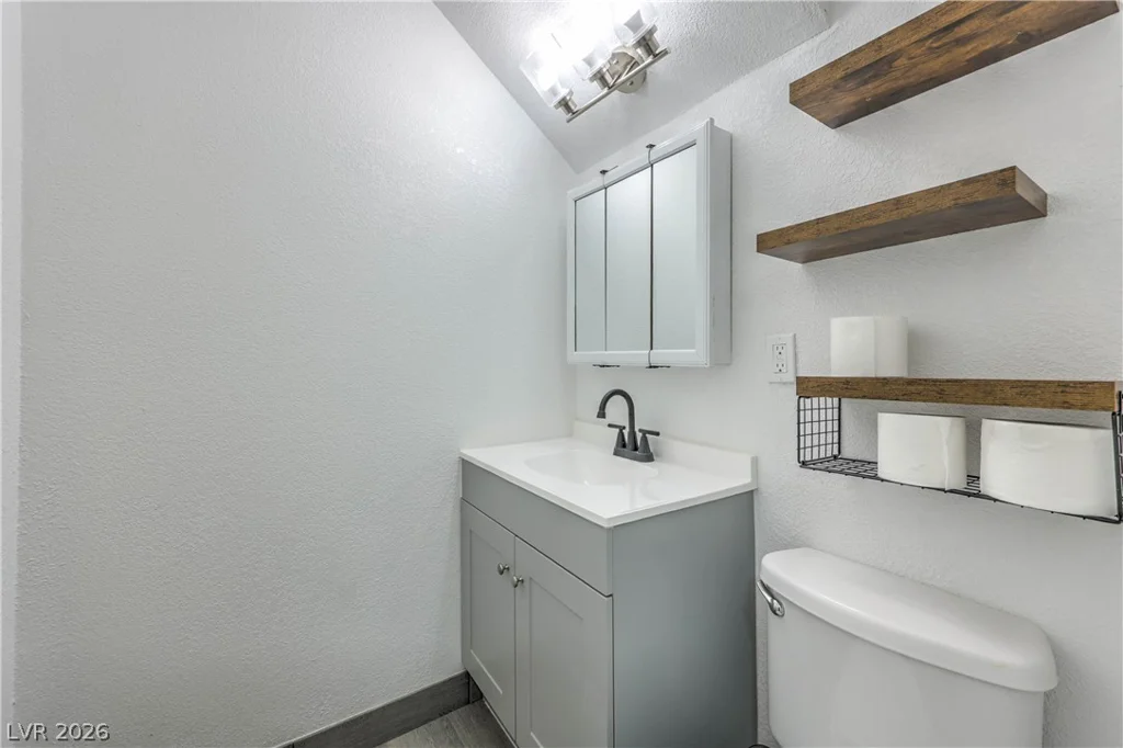 809 Cartier, North Las Vegas, NV 89030