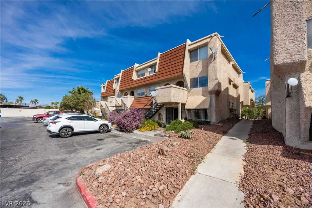 3579 Arville, Las Vegas, NV 89103