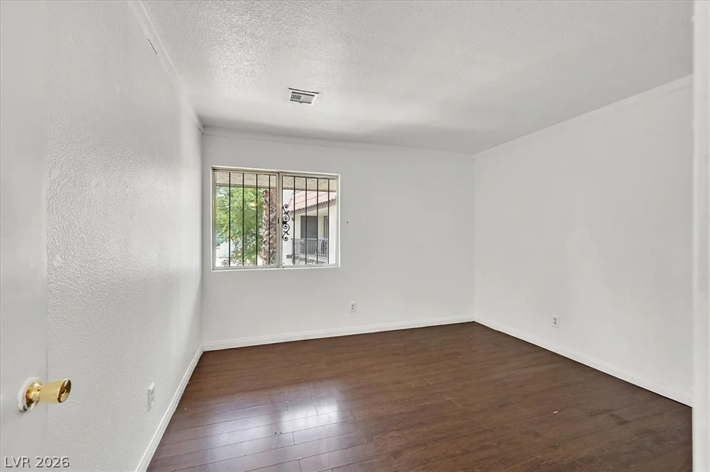 1405 Vegas Valley, Las Vegas, NV 89169