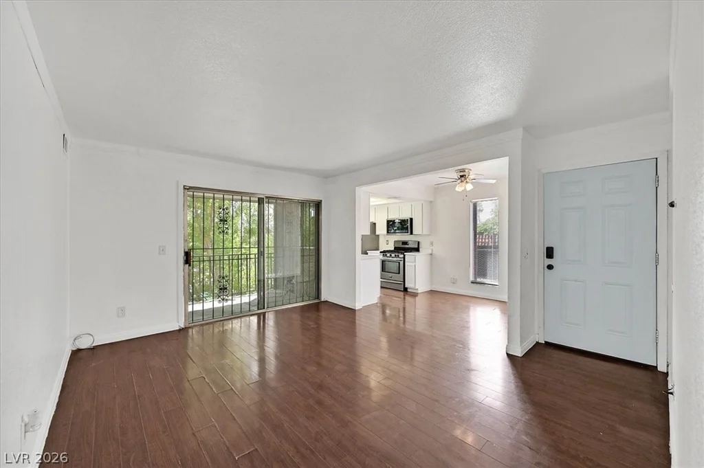 1405 Vegas Valley, Las Vegas, NV 89169