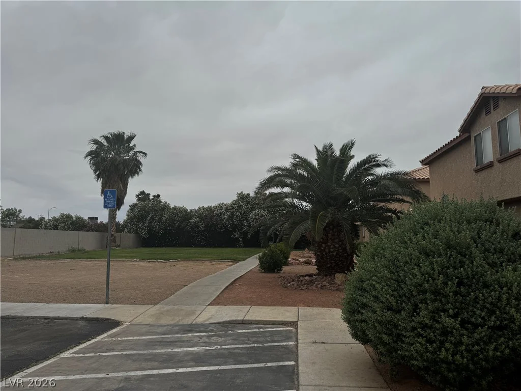 554 Roxella, Las Vegas, NV 89110
