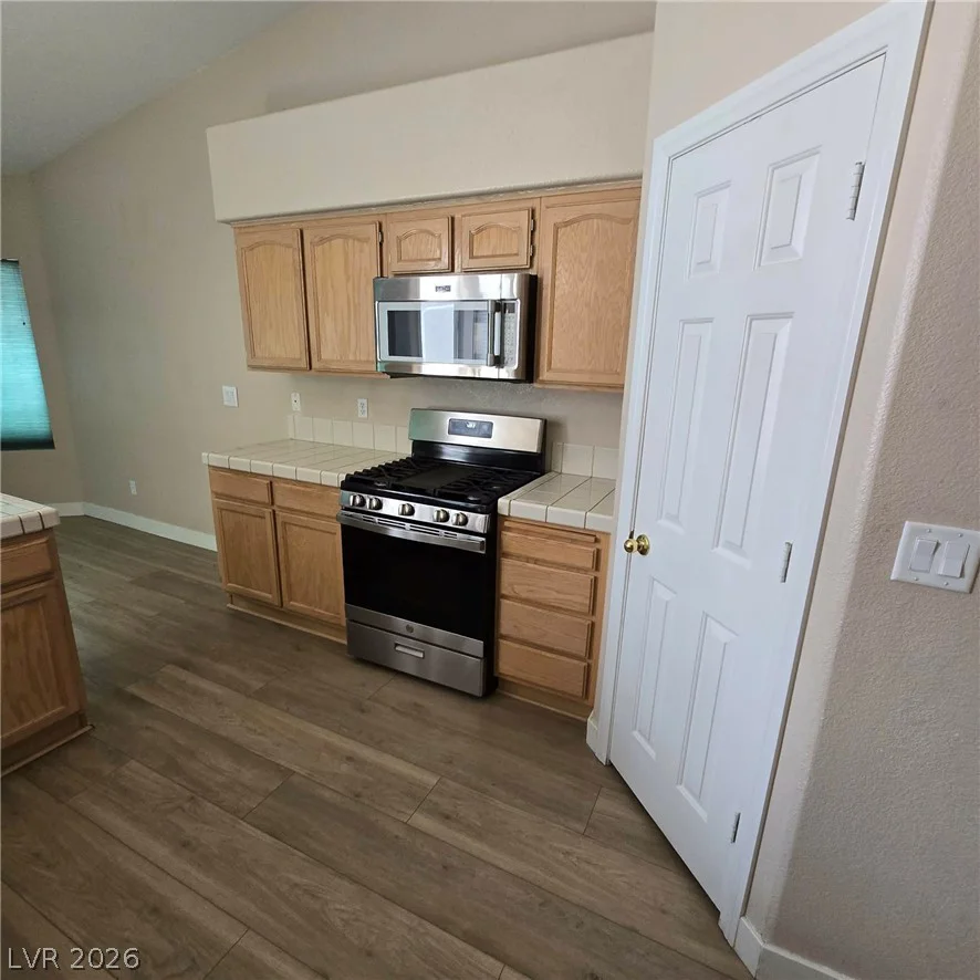 975 Royal Moon, Las Vegas, NV 89123