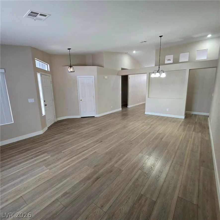 975 Royal Moon, Las Vegas, NV 89123