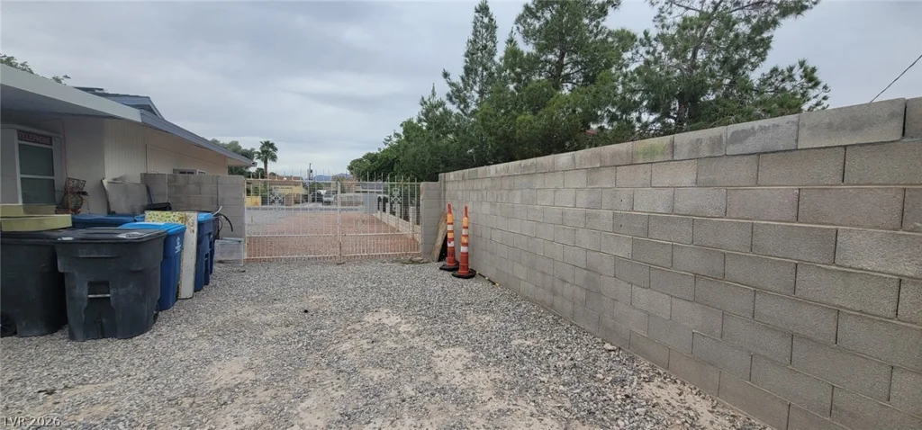 4937 Eugene, Las Vegas, NV 89108