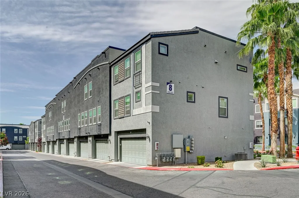 9050 Tropicana, Las Vegas, NV 89147