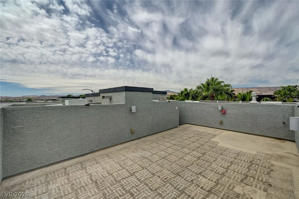 9050 Tropicana, Las Vegas, NV 89147