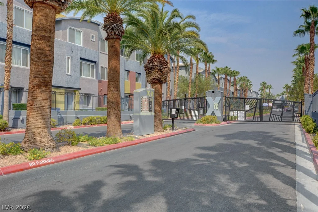 9050 Tropicana, Las Vegas, NV 89147