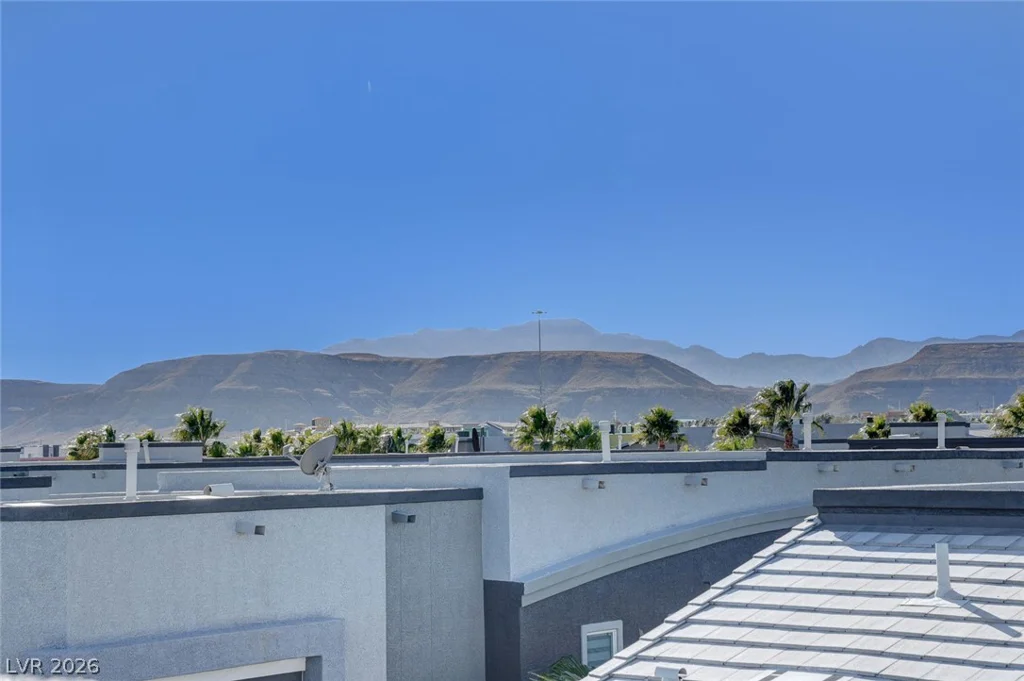 9050 Tropicana, Las Vegas, NV 89147