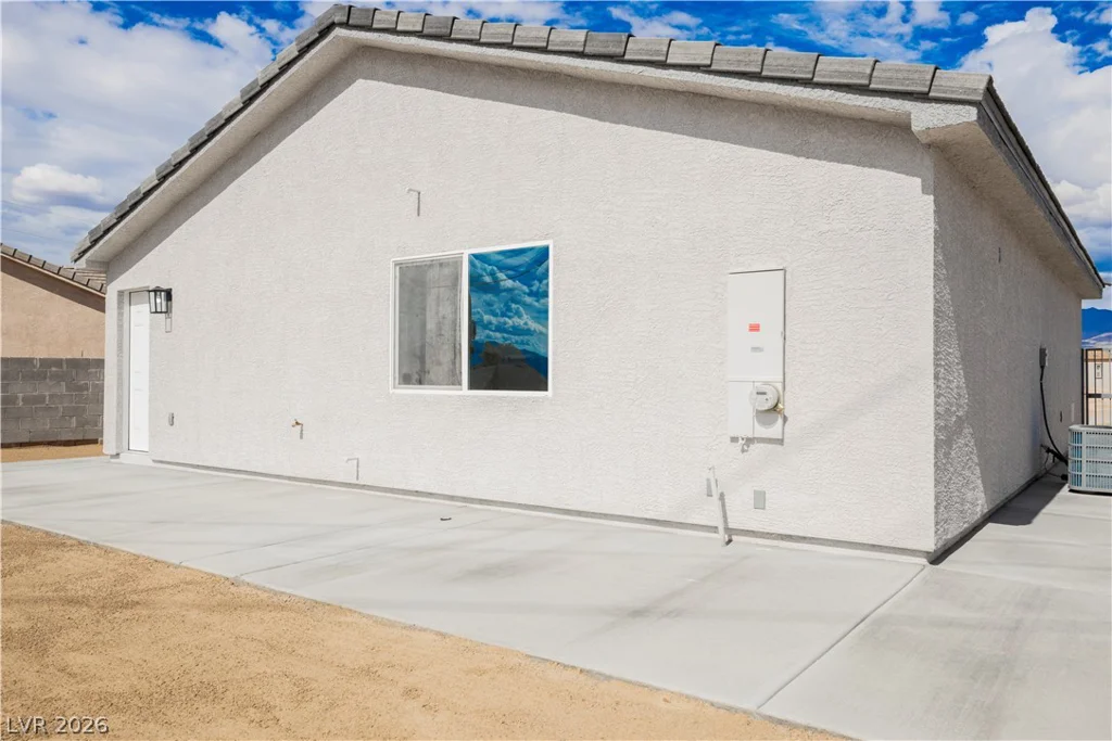 561 Valiant, Pahrump, NV 89060