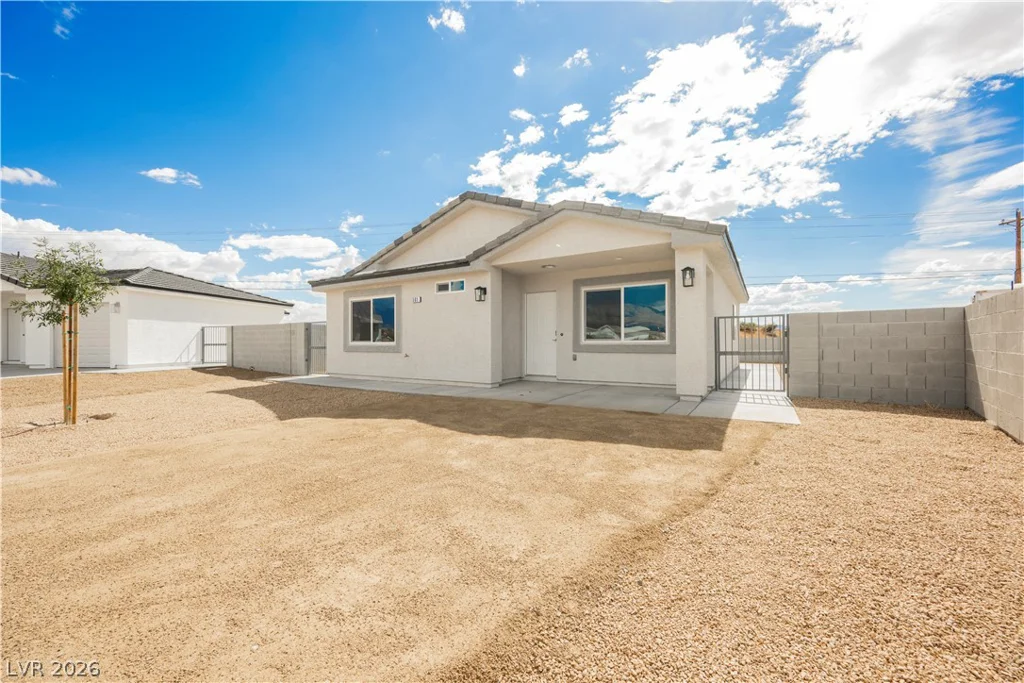 561 Valiant, Pahrump, NV 89060