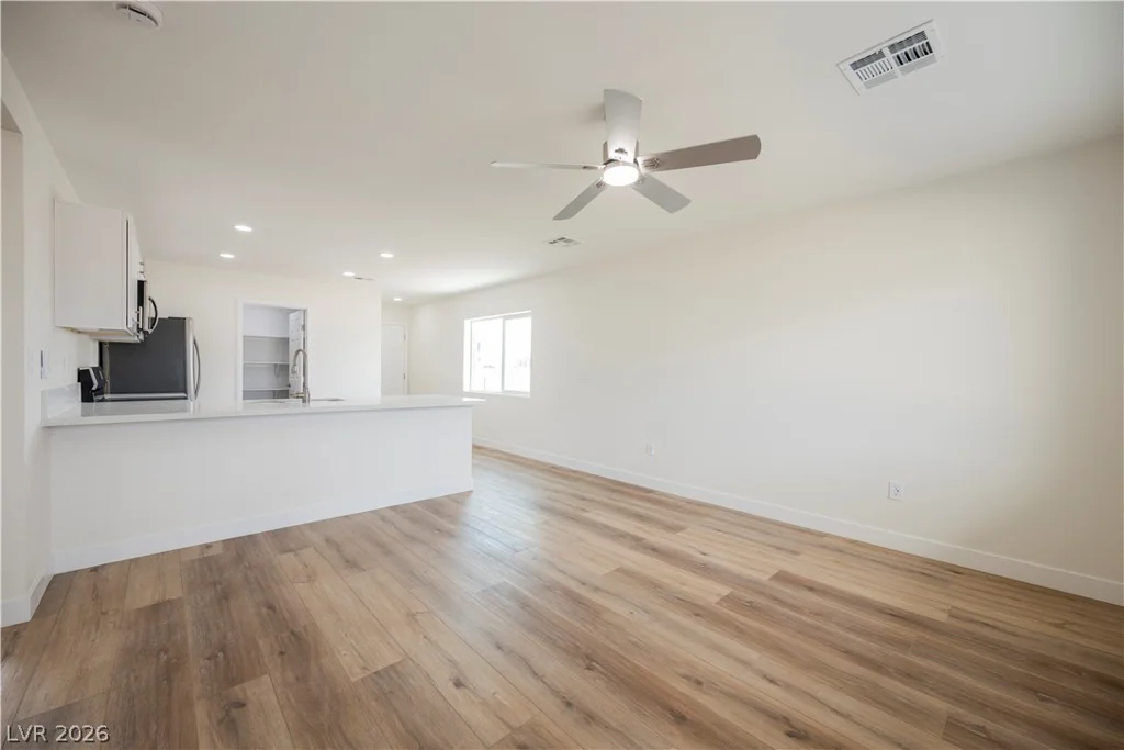 561 Valiant, Pahrump, NV 89060