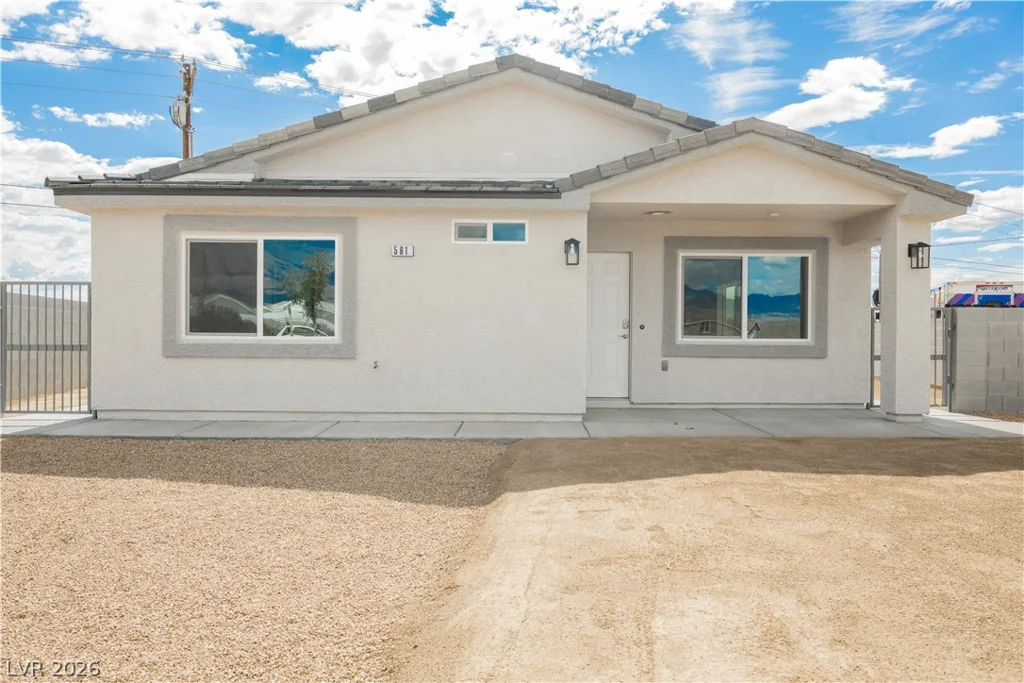 561 Valiant, Pahrump, NV 89060
