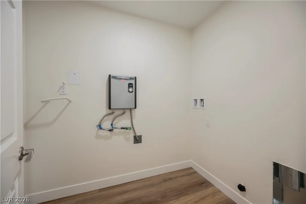 561 Valiant, Pahrump, NV 89060