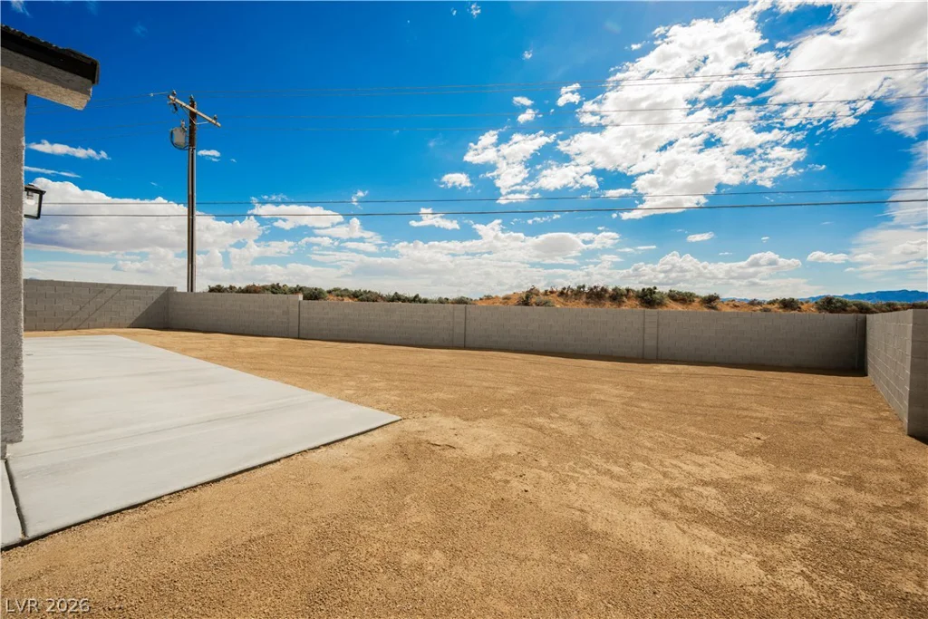 561 Valiant, Pahrump, NV 89060