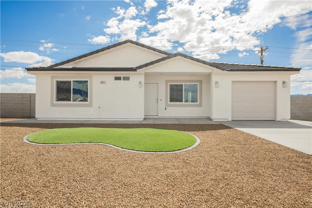 581 Valiant, Pahrump, NV 89060