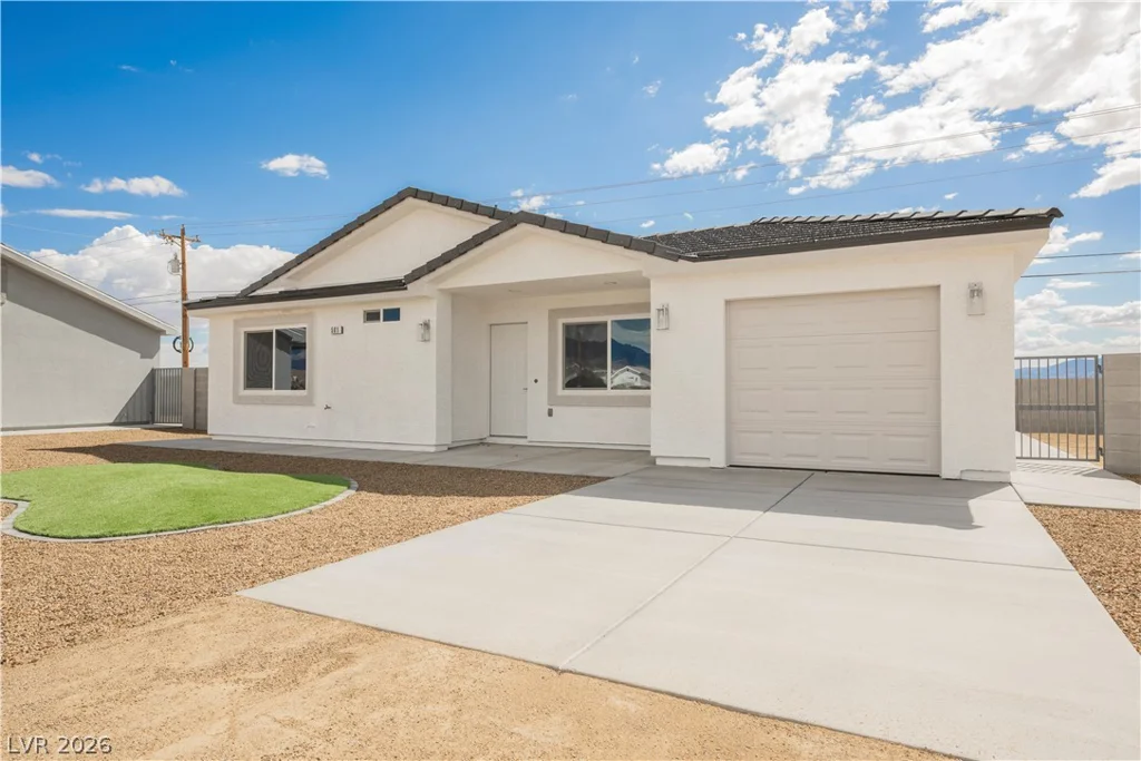 581 Valiant, Pahrump, NV 89060