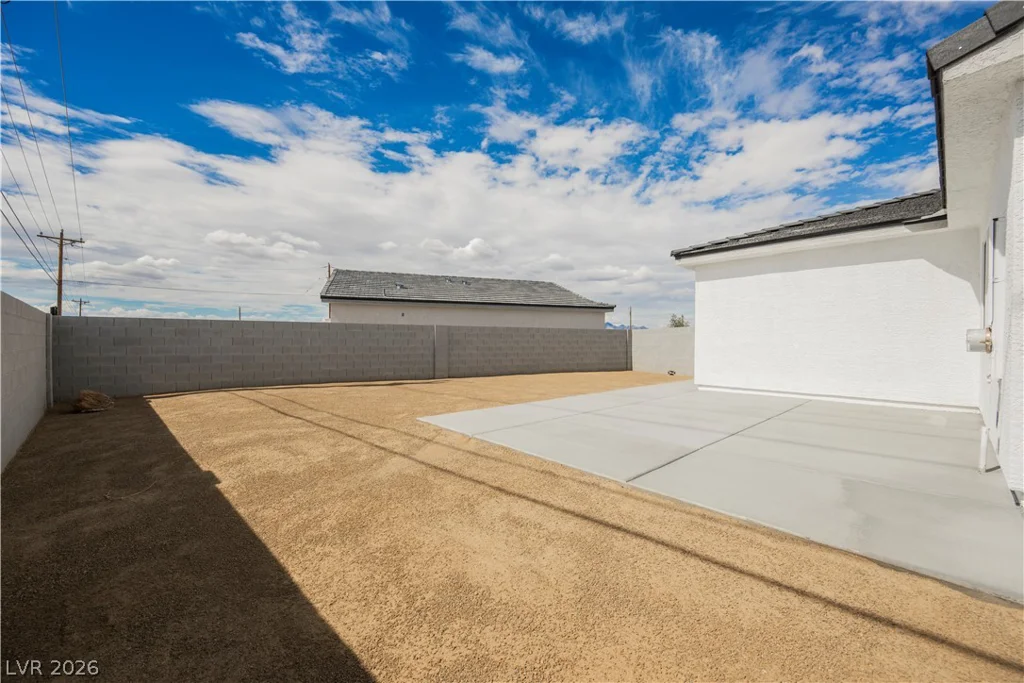 581 Valiant, Pahrump, NV 89060