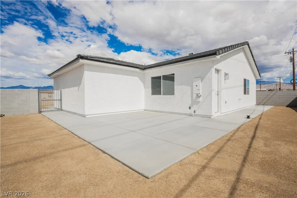 581 Valiant, Pahrump, NV 89060