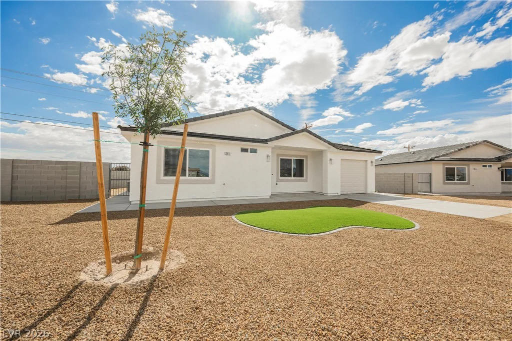 581 Valiant, Pahrump, NV 89060