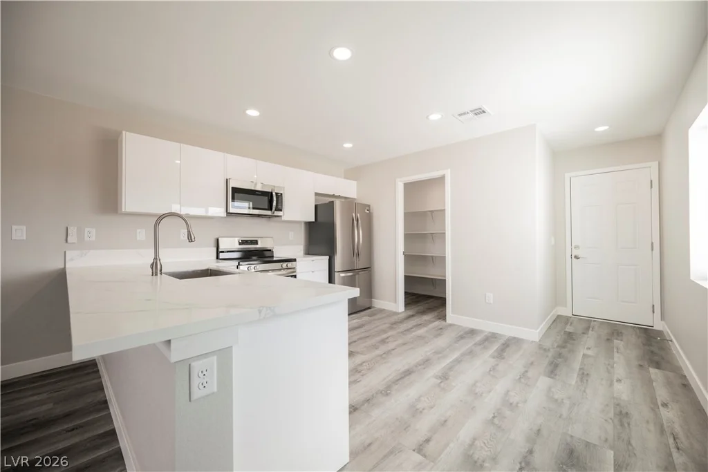 581 Valiant, Pahrump, NV 89060