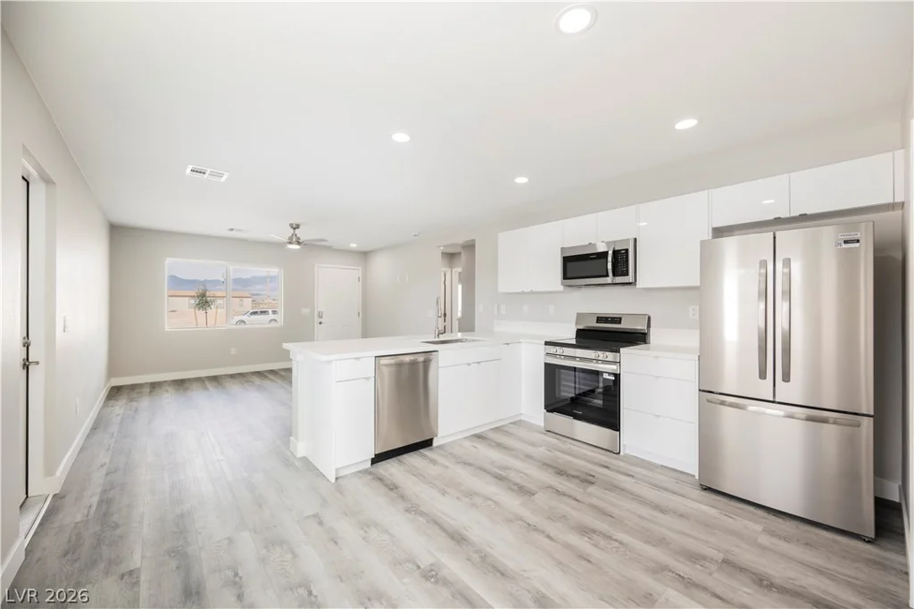 581 Valiant, Pahrump, NV 89060