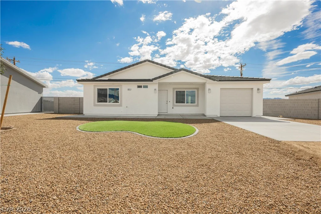 581 Valiant, Pahrump, NV 89060