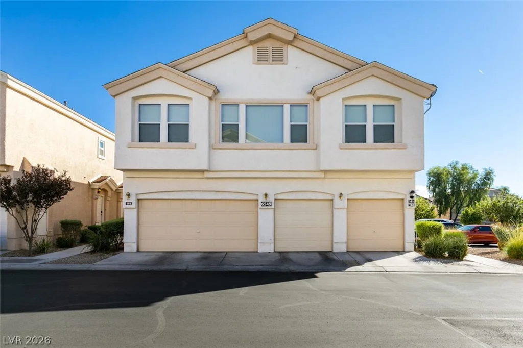 6549 Clara Bow, Las Vegas, NV 89122