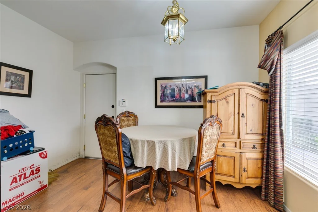 6549 Clara Bow, Las Vegas, NV 89122