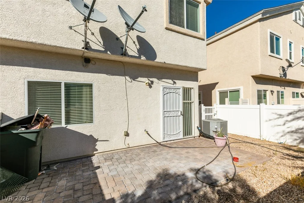 6549 Clara Bow, Las Vegas, NV 89122