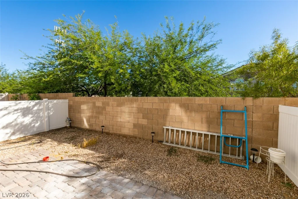 6549 Clara Bow, Las Vegas, NV 89122