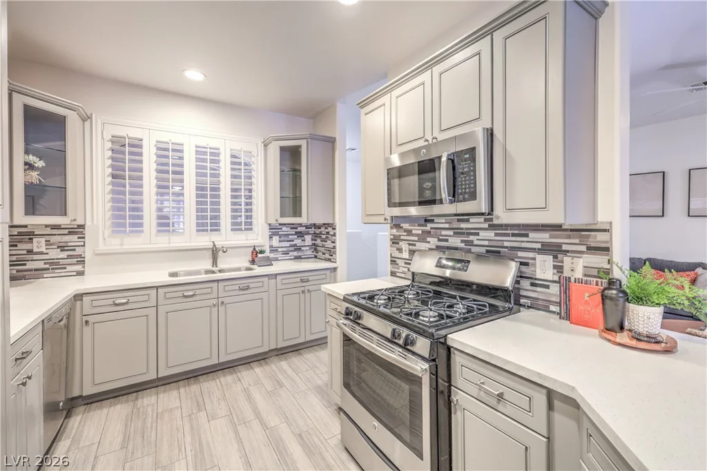 2050 Warm Springs, Henderson, NV 89014