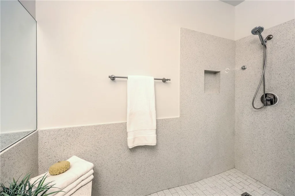 2050 Warm Springs, Henderson, NV 89014
