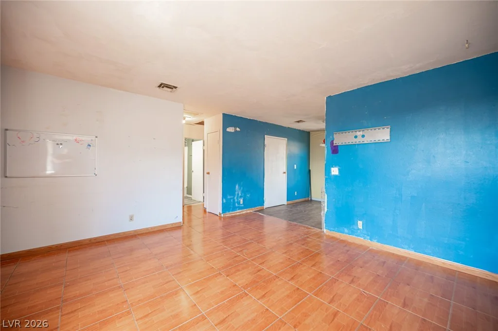 209 Van Wagenen, Henderson, NV 89015
