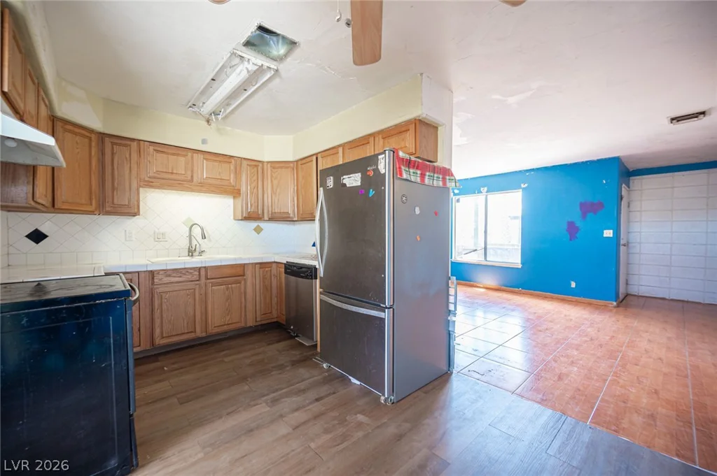 209 Van Wagenen, Henderson, NV 89015