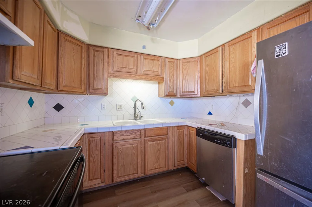 209 Van Wagenen, Henderson, NV 89015