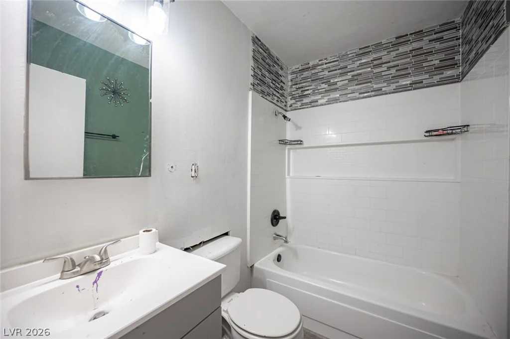 209 Van Wagenen, Henderson, NV 89015