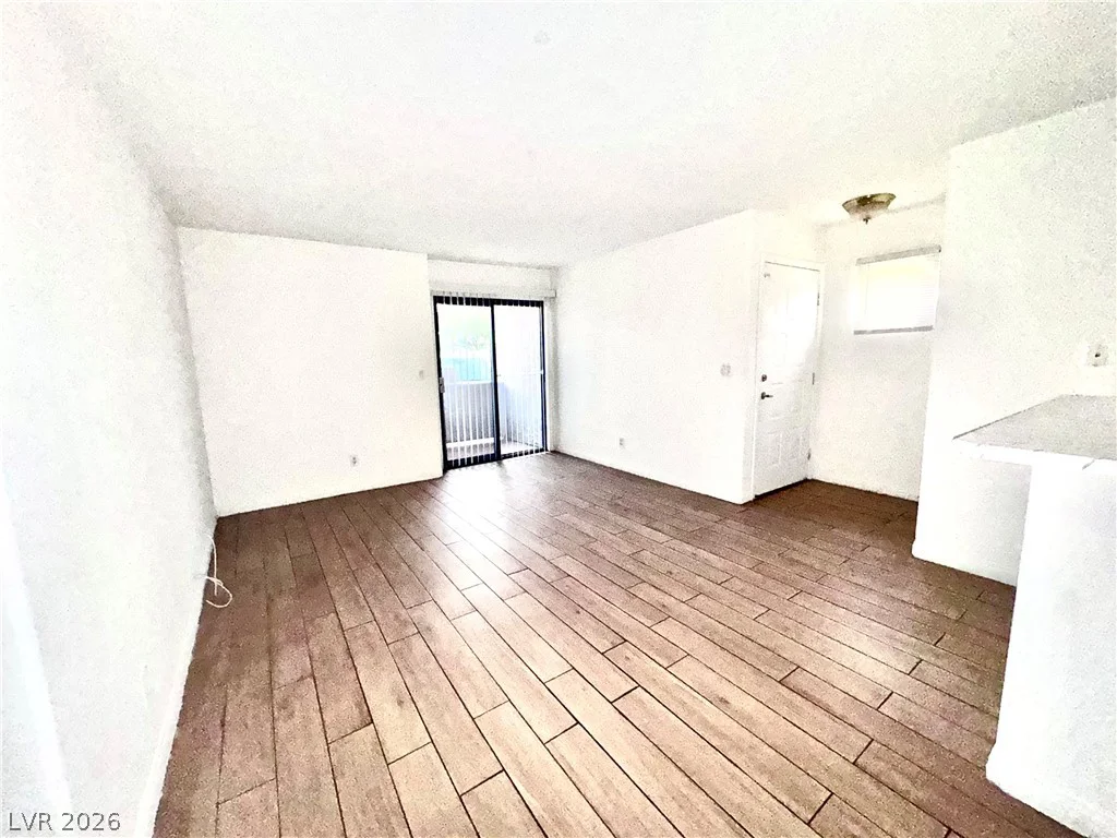 2975 Juniper Hills, Las Vegas, NV 89142