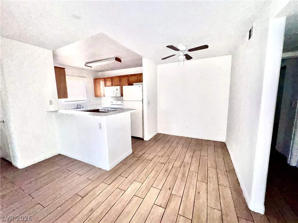 2975 Juniper Hills, Las Vegas, NV 89142