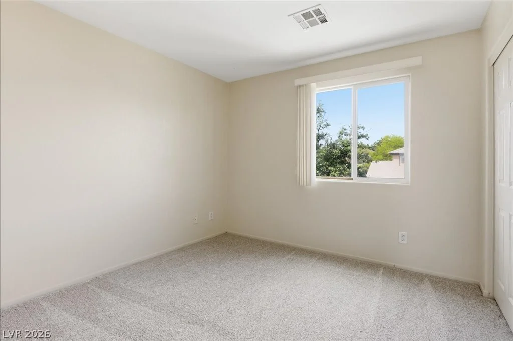 8104 Loma Del Ray, Las Vegas, NV 89131